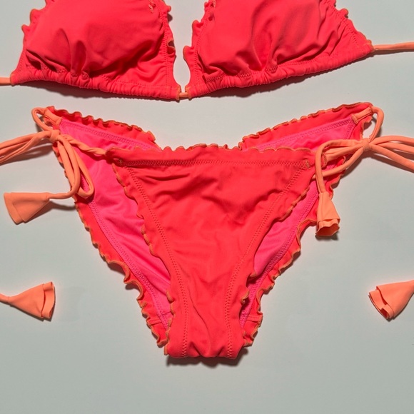 NWOT Victoria’s Secret Sequin Coral Peach Bikini Set Triangle Top Lg Side Tie XS - Picture 6 of 8